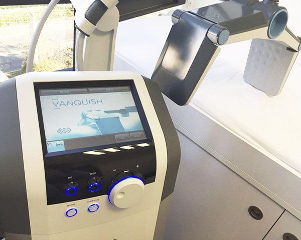 A tecnologia Vanquish foi aprovada pelo FDA em 2014, e esta ha menos de um ano no Brasil. A tecnologia Vanquish foi aprovada pelo FDA em 2014, e esta ha menos de um ano no Brasil.